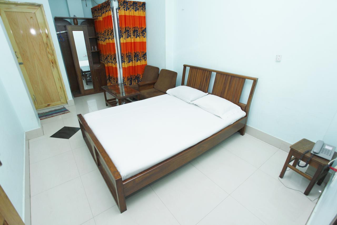 Hotel Star Park Dakhin Kattali Chambre photo